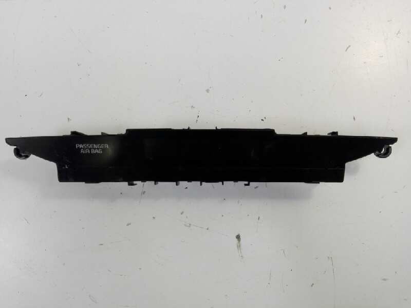 Recambio de pantalla multifuncion para kia cee´d drive referencia OEM IAM 94510A2000WK  