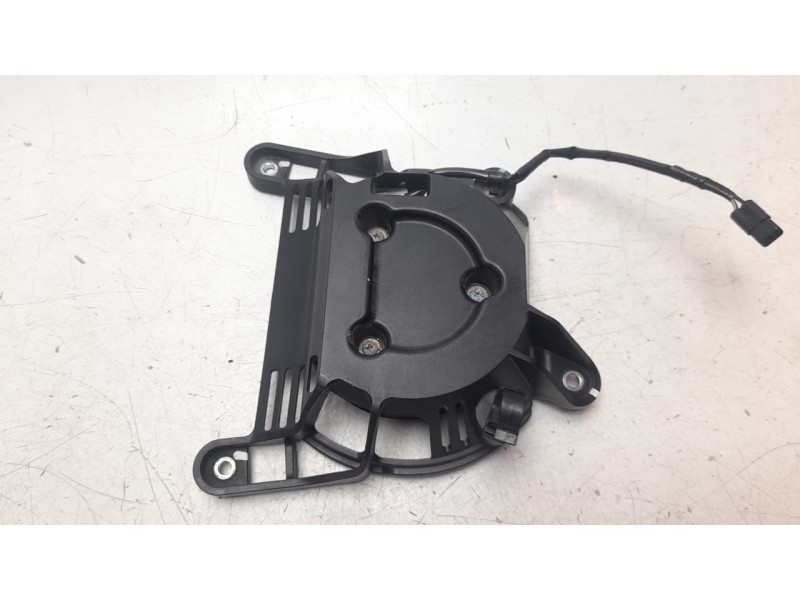 Recambio de electroventilador para honda cl cl500 (pc67) referencia OEM IAM 19080K87A01  