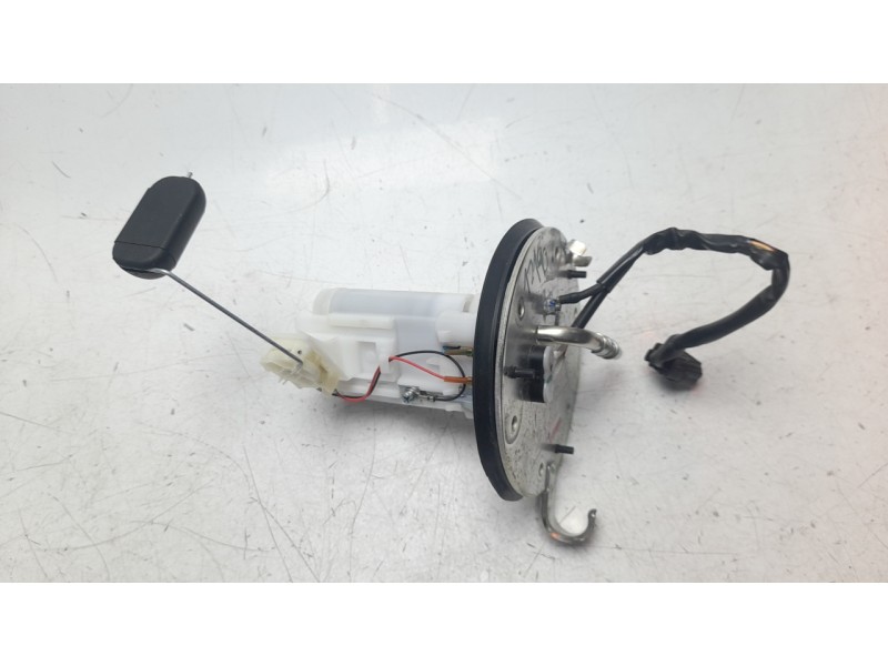 Recambio de bomba combustible para honda cl cl500 (pc67) referencia OEM IAM UCT35HU76ZT  