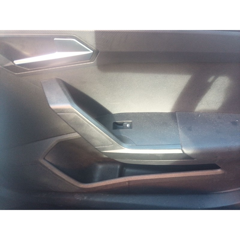 Recambio de mando elevalunas delantero derecho para seat arona (kj7, kjp) 1.0 tsi referencia OEM IAM   