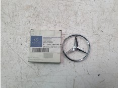 Recambio de emblema para mercedes-benz cls (c219) cls 320 cdi (219.322) referencia OEM IAM A2197580058  