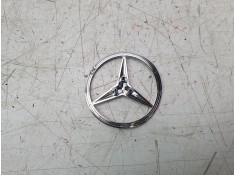 Recambio de emblema para mercedes-benz cls (c219) cls 320 cdi (219.322) referencia OEM IAM A2197580058   2