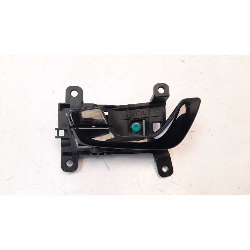 Recambio de maneta interior delantera izquierda para hyundai kona 1.0 tgdi cat referencia OEM IAM 82613J9000  
