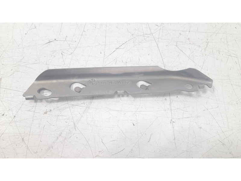 Recambio de soporte paragolpes delantero izquierdo para bmw 3 (e90) 335 i referencia OEM IAM 5111713409706  