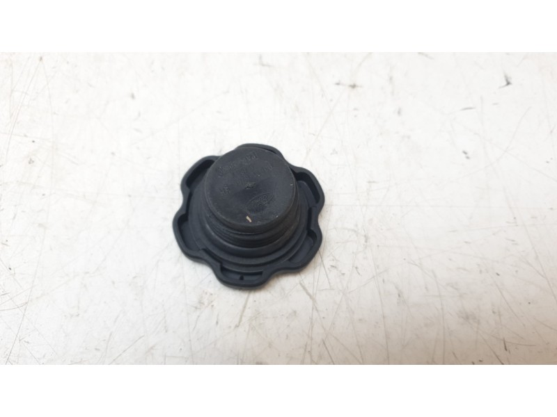 Recambio de tapon de aceite para ford tourneo connect 1.8 tdci /tddi /di referencia OEM IAM 938M6766BC  318901