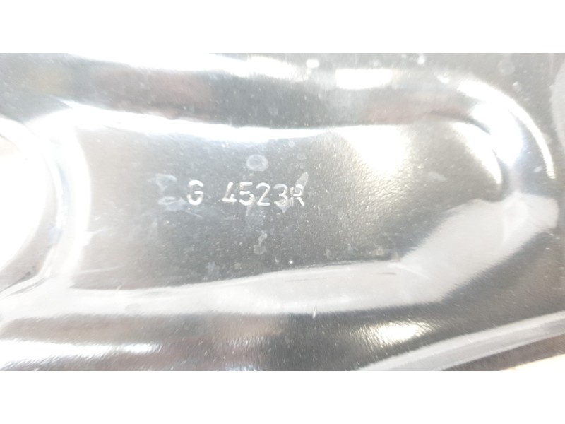 Recambio de brazo suspension delantero izquierdo para renault captur ii techno referencia OEM IAM G4523R  