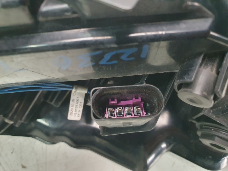 Recambio de piloto trasero izquierdo para volkswagen golf viii (cd1, da1) 2.0 tdi referencia OEM IAM 5H0945095C  