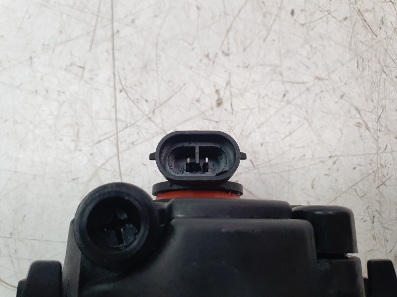 Recambio de faro antiniebla izquierdo para ligier js50 0.5 referencia OEM IAM 701001006  