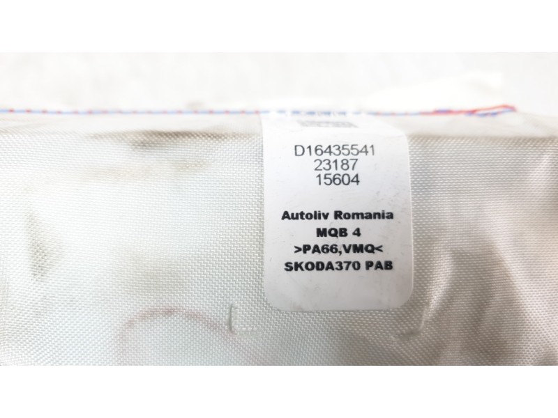 Recambio de airbag delantero derecho para skoda kamiq (nw4) 1.5 tsi referencia OEM IAM 654880204G  
