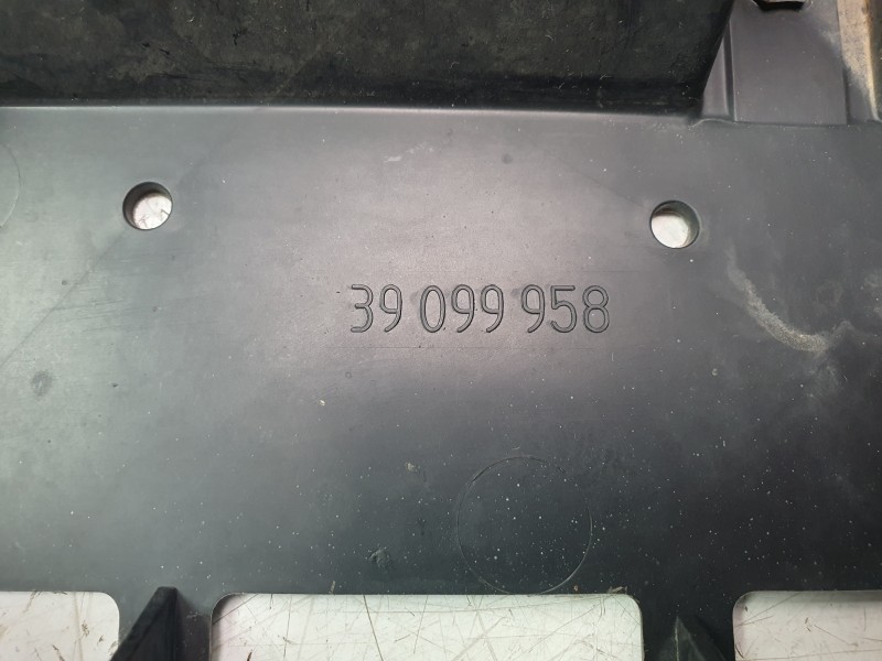 Recambio de absorbedor delantero para opel crossland x / crossland (p17, p2qo) 1.2 (75) referencia OEM IAM 39099958 475498858 