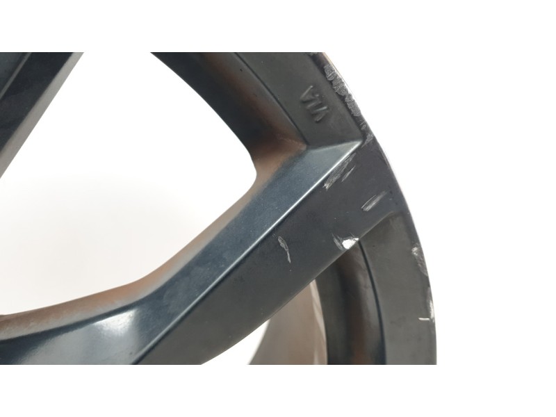 Recambio de llanta para land rover range rover evoque (l538) 2.0 4x4 referencia OEM IAM LR073515  