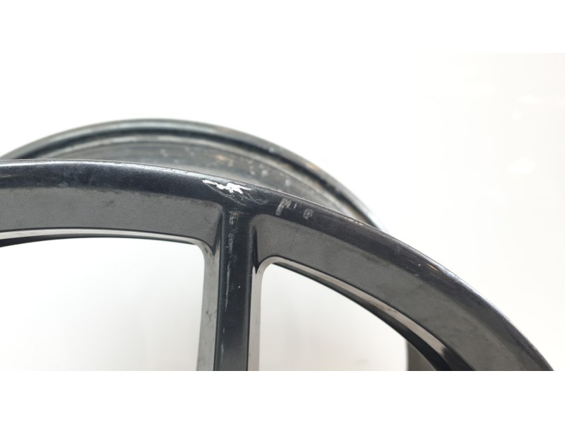 Recambio de llanta para bmw 1 (f40) 118 d referencia OEM IAM 36118092353  