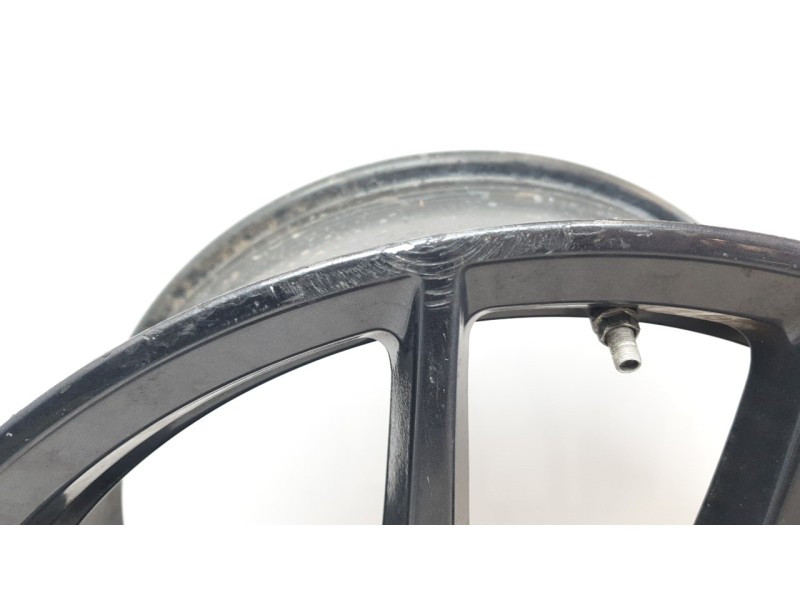 Recambio de llanta para bmw 1 (f40) 118 d referencia OEM IAM 36118092353  