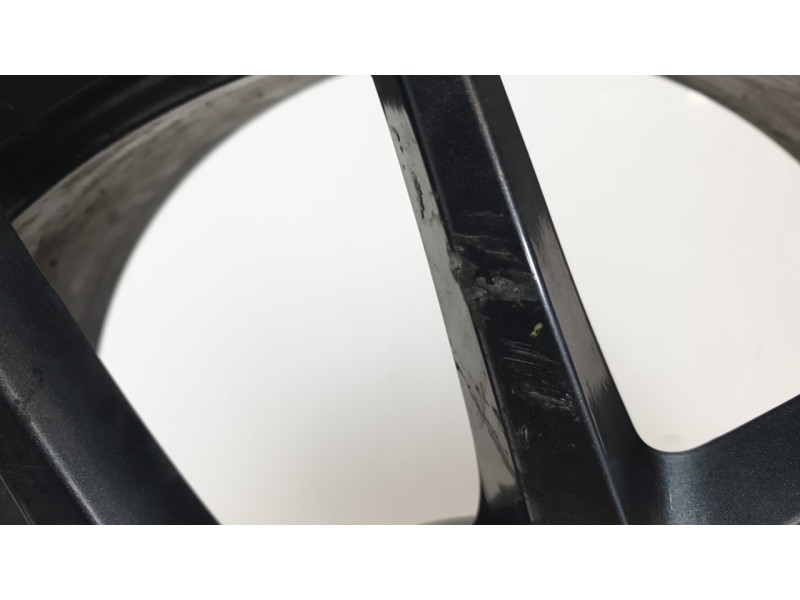 Recambio de llanta para bmw 1 (f40) 118 d referencia OEM IAM 36118092353  