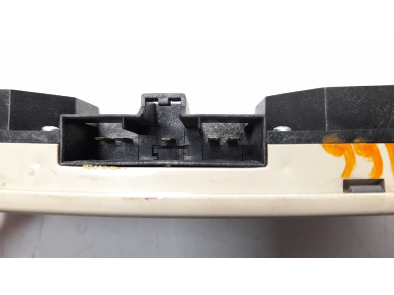 Recambio de luz interior para volvo xc90 2.5 20v turbo cat referencia OEM IAM 9476496  