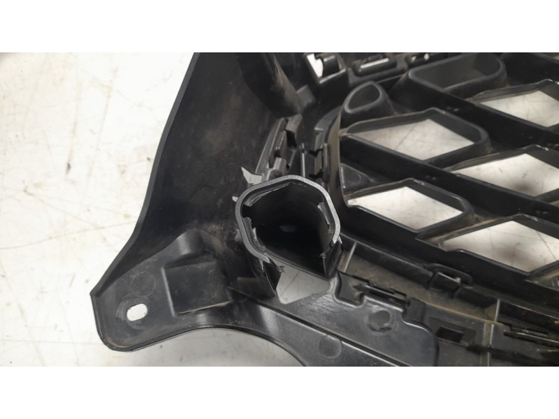 Recambio de rejilla delantera para cupra formentor 1.5 tsi referencia OEM IAM 5FF853651C  