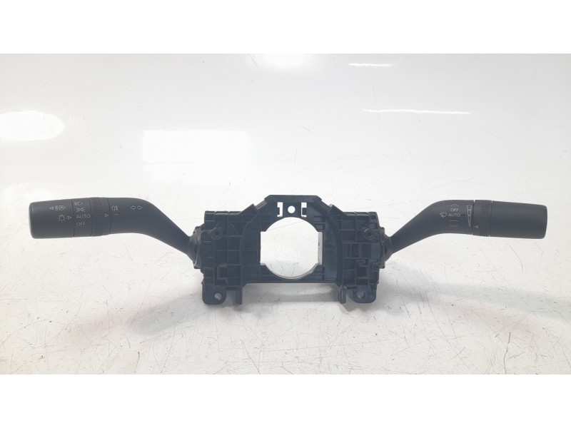 Recambio de mando multifuncion para mazda 3 sedán (bp) evolution referencia OEM IAM BDMC66122A  