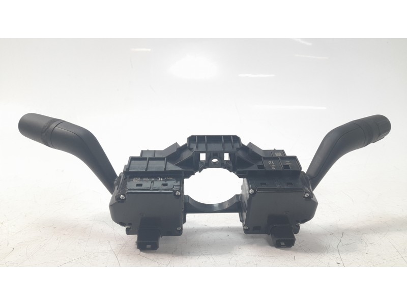 Recambio de mando multifuncion para mazda 3 sedán (bp) evolution referencia OEM IAM BDMC66122A  