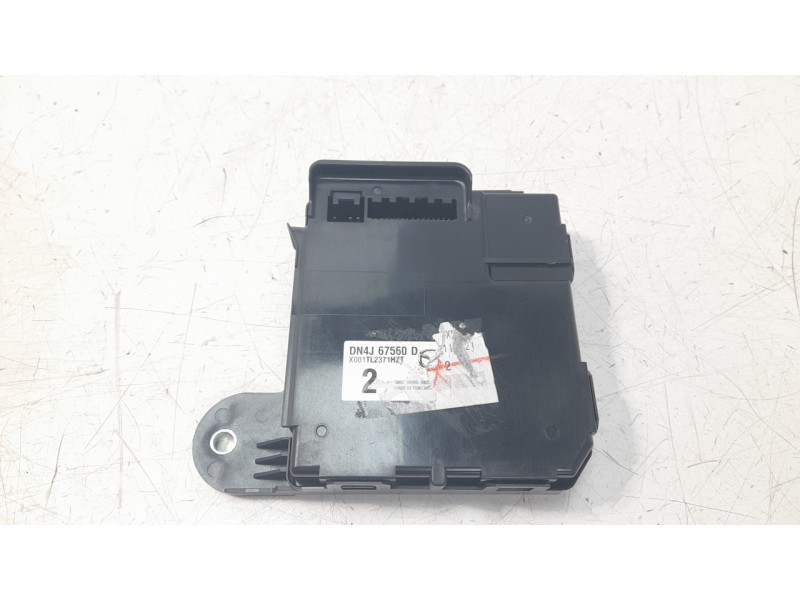 Recambio de modulo electronico para mazda 3 sedán (bp) evolution referencia OEM IAM DN4J67560D  