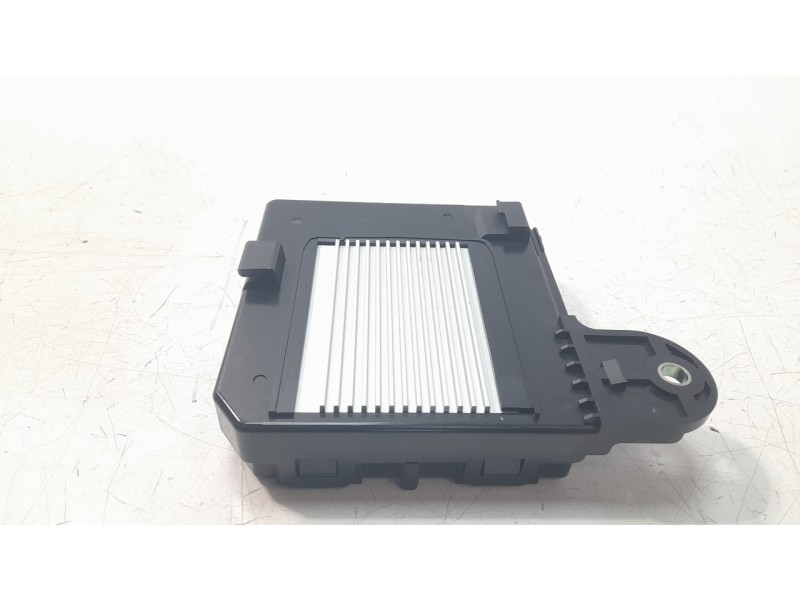 Recambio de modulo electronico para mazda 3 sedán (bp) evolution referencia OEM IAM DN4J67560D  