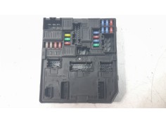 CAJA RELES / FUSIBLES 284B69501R 284B69501R 