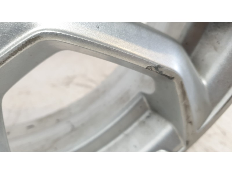 Recambio de llanta para ligier js50 0.5 referencia OEM IAM 15PULGADAS  