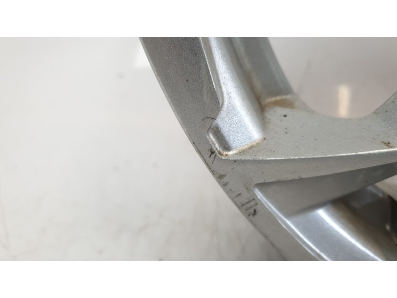 Recambio de llanta para ligier js50 0.5 referencia OEM IAM 15PULGADAS  