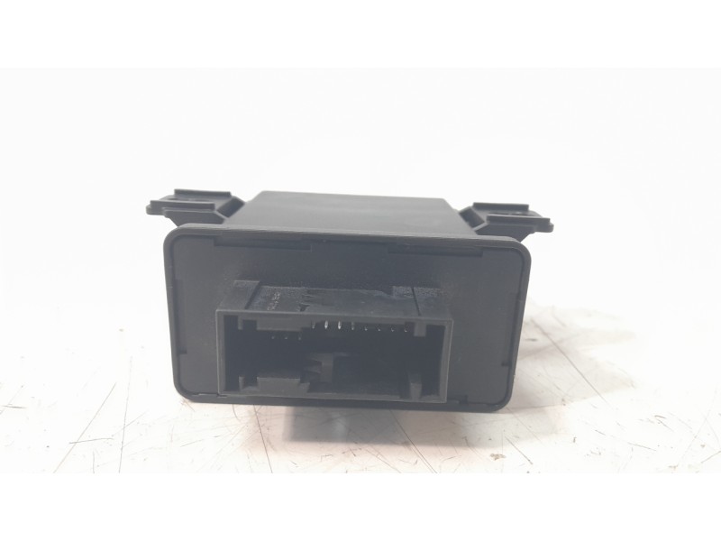 Recambio de centralita luces para audi q3 (8ug) base referencia OEM IAM 5M0907357  