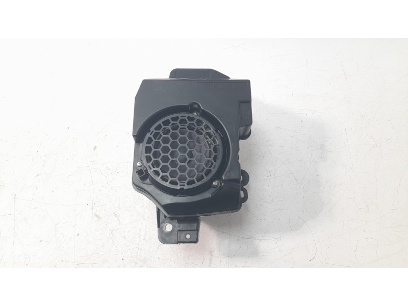 Recambio de sistema audio / radio cd para mazda 3 sedán (bp) evolution referencia OEM IAM BDGF6696X  