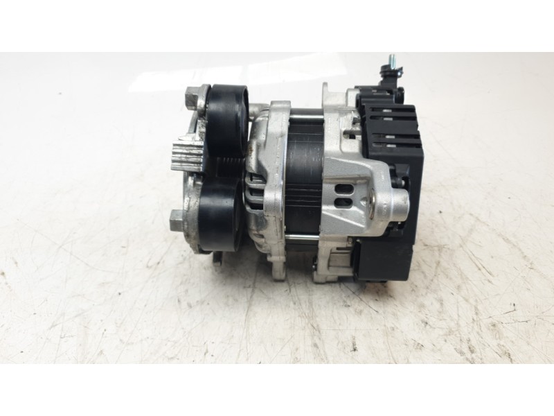 Recambio de alternador para mazda 3 sedán (bp) evolution referencia OEM IAM C3TB5291A  