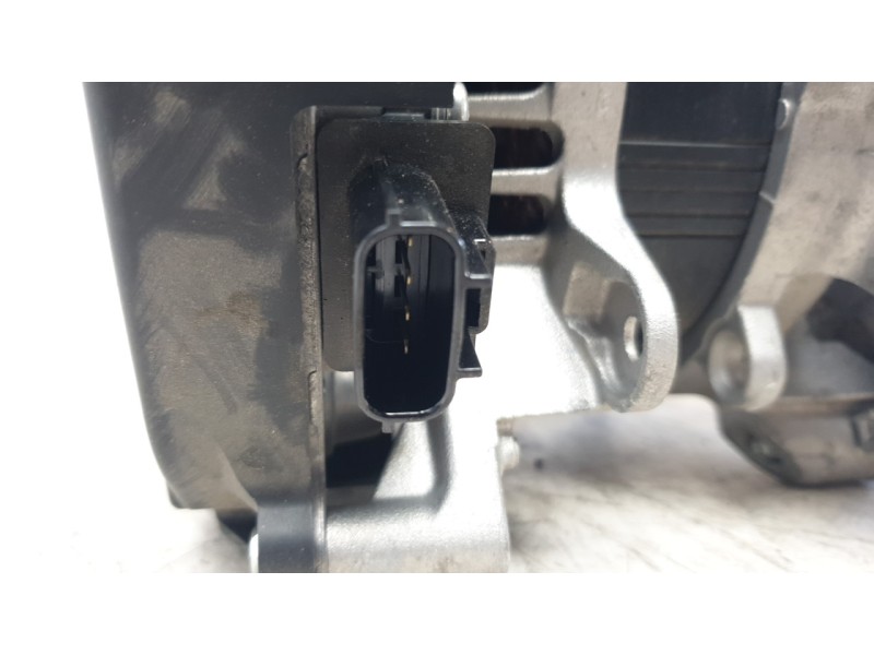 Recambio de alternador para mazda 3 sedán (bp) evolution referencia OEM IAM C3TB5291A  