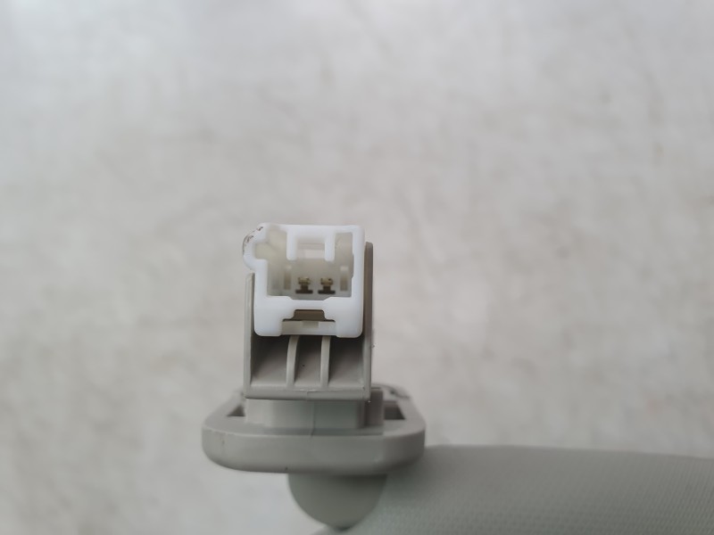 Recambio de parasol izquierdo para mazda 3 sedán (bp) evolution referencia OEM IAM BDMA69320B02  