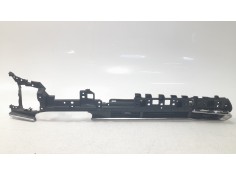 Recambio de moldura para mazda 3 sedán (bp) evolution referencia OEM IAM 24BGKM04  