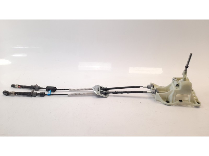 Recambio de palanca cambio para hyundai kona 1.0 tgdi cat referencia OEM IAM 43700J9110  