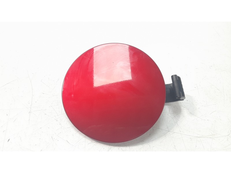 Recambio de tapa exterior combustible para mazda 3 sedán (bp) evolution referencia OEM IAM BCJH4242X  