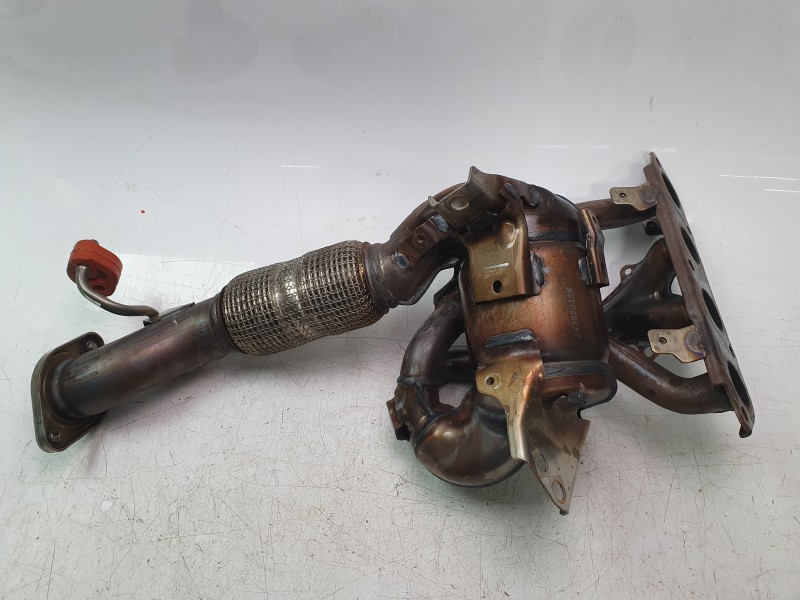Recambio de catalizador para mazda 3 sedán (bp) evolution referencia OEM IAM PEEL9H06  