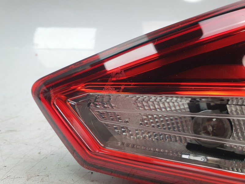 Recambio de piloto trasero derecho interior para seat arona (kj7, kjp) 1.0 tsi referencia OEM IAM   