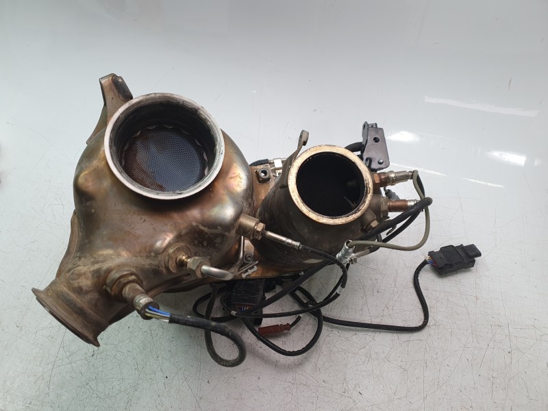 Recambio de filtro de particulas para audi q3 sportback (f3n) 35 tdi referencia OEM IAM 05L131602E  