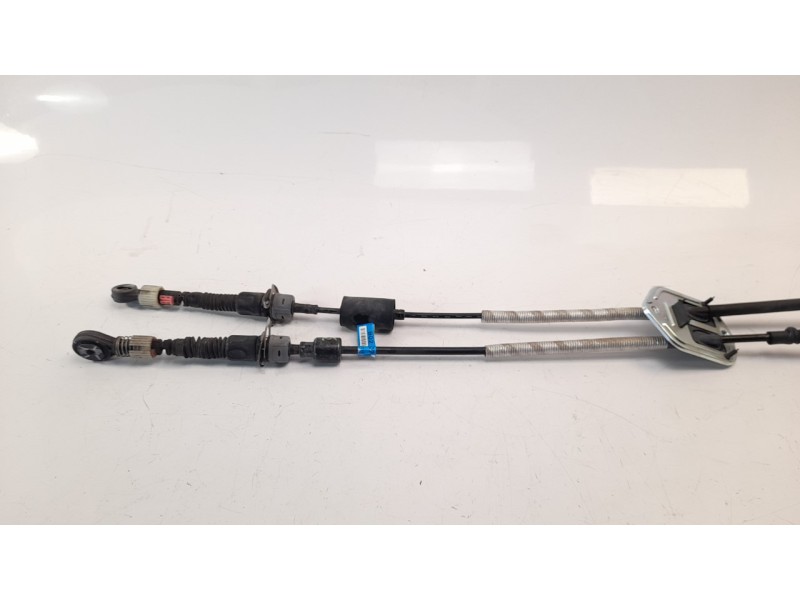 Recambio de palanca cambio para hyundai kona 1.0 tgdi cat referencia OEM IAM 43700J9110  