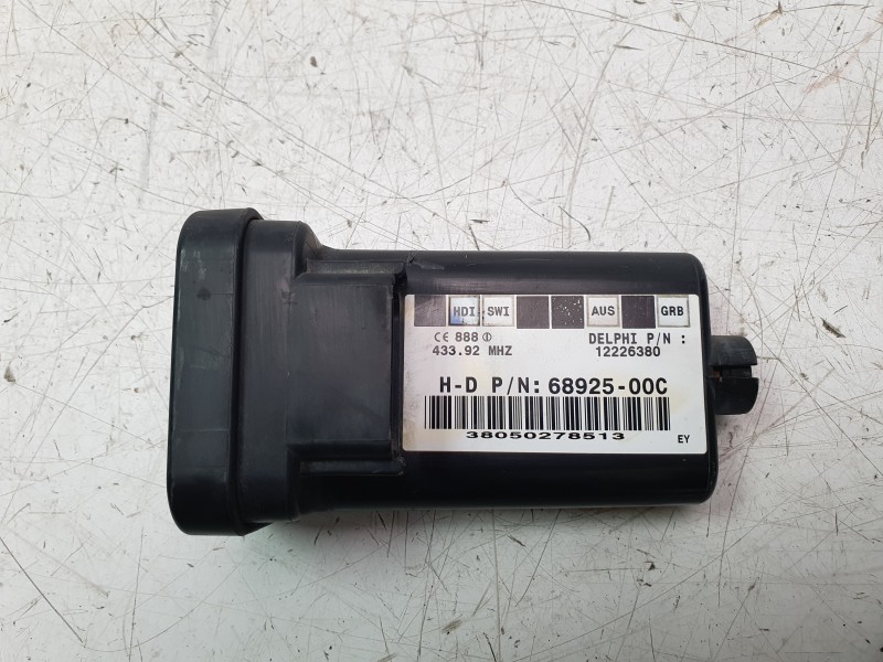 Recambio de modulo electronico para harley-davidson vrsc referencia OEM IAM 6892500C  