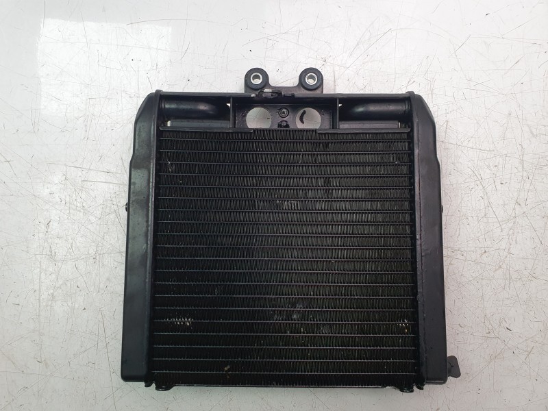 Recambio de radiador agua para harley-davidson vrsc referencia OEM IAM 2672204  