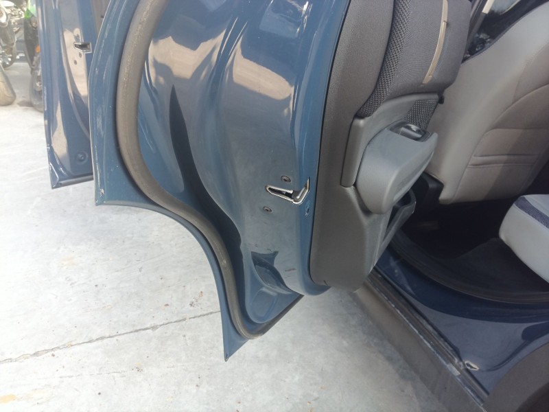 Recambio de cerradura puerta trasera izquierda para mini countryman d countryman d referencia OEM IAM   