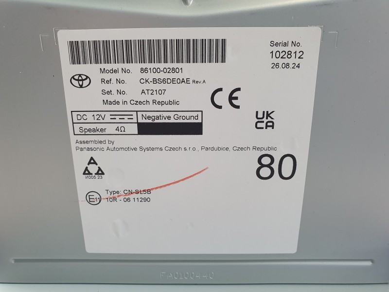 Recambio de pantalla multifuncion para toyota corolla fastback (_e21_) 1.8 hybrid (zwe211) referencia OEM IAM 8614002N51  