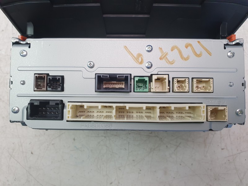 Recambio de pantalla multifuncion para toyota corolla fastback (_e21_) 1.8 hybrid (zwe211) referencia OEM IAM 8614002N51  