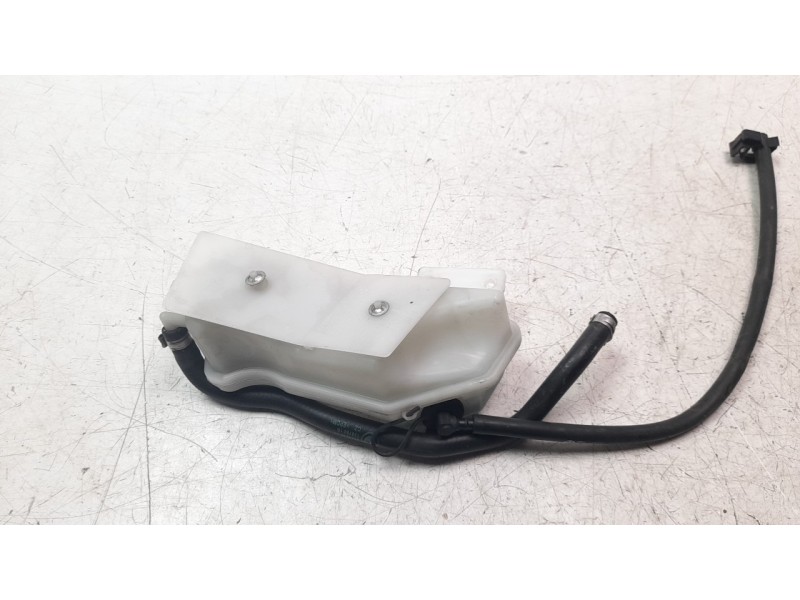 Recambio de deposito expansion para bmw s 1000 xr s 1000 xr referencia OEM IAM 17128545627  
