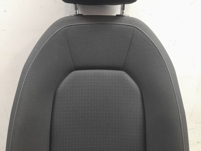 Recambio de juego asientos completo para seat arona (kj7, kjp) 1.0 tsi referencia OEM IAM 6F0881405K  