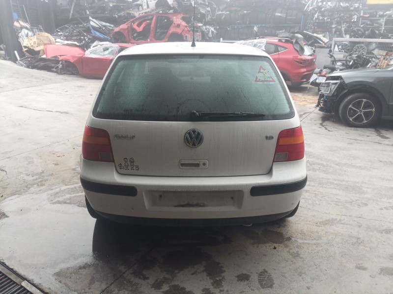 volkswagen golf iv (1j1) del año 2003