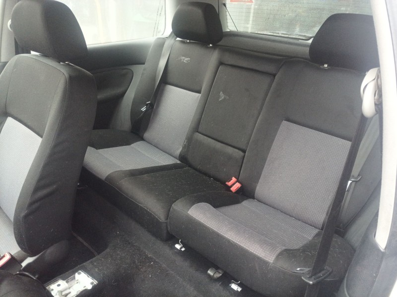 volkswagen golf iv (1j1) del año 2003