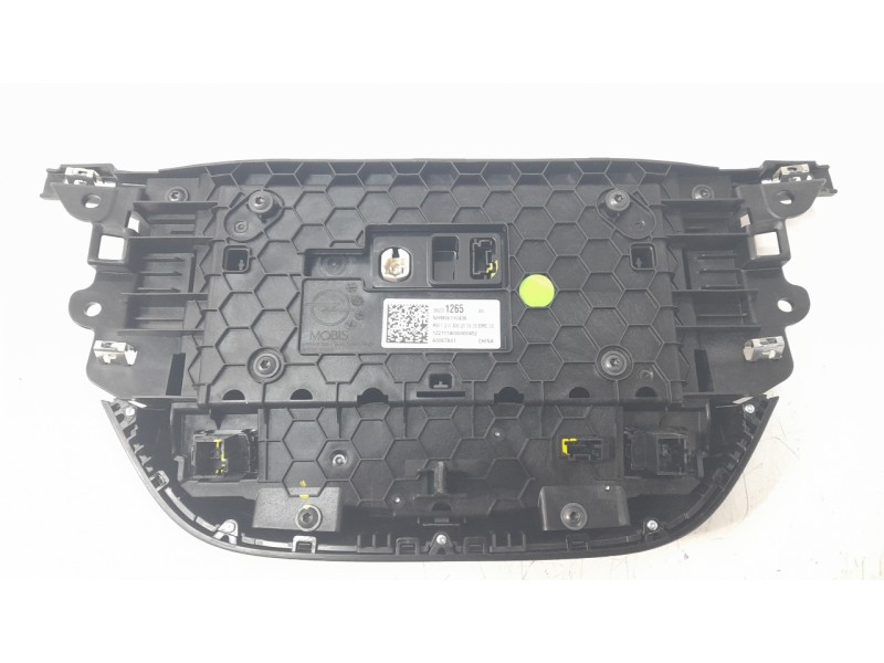 Recambio de sistema navegacion gps para opel corsa f (p2jo) 1.2 (68) referencia OEM IAM 39231265  