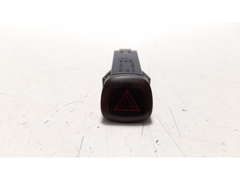 Recambio de warning para volvo xc90 2.5 20v turbo cat referencia OEM IAM 9168302  